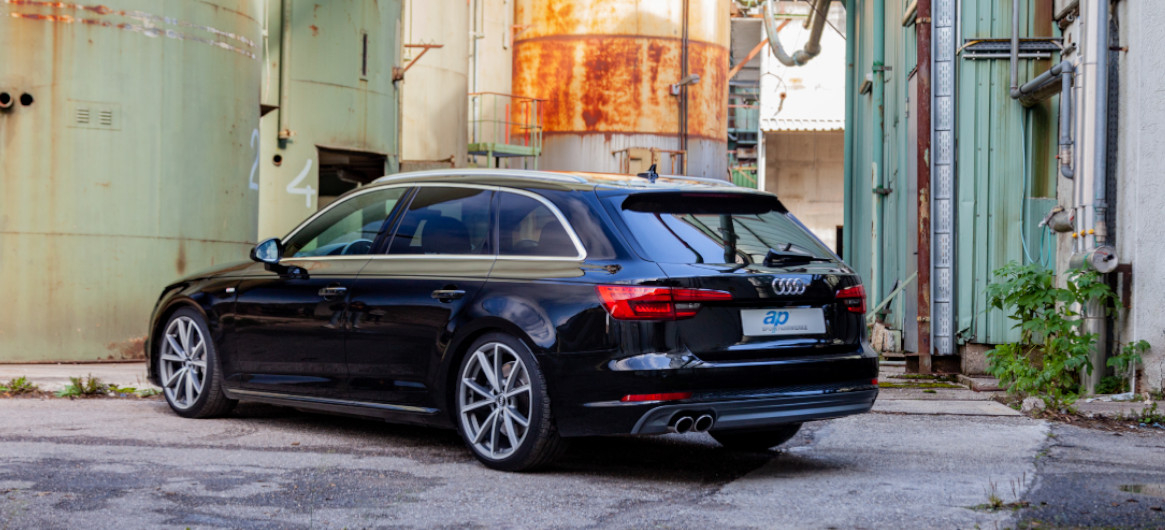 Schöne Tieferlegung bei dem ap Gewindefahrwerk für den Audi A4 Avant B9